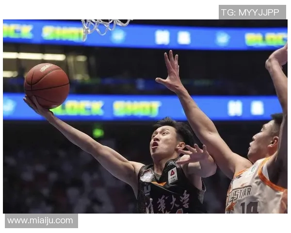 上海篮球队在挑战赛中的灵活性表现分析与点评 上海篮球队在挑战赛中的灵活性表现分析与点评