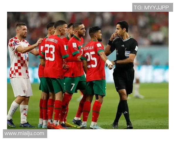 低调之星：那些在绿茵场上默默奉献的足球巨星们