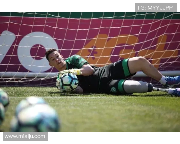 足球明星残疾人如何克服困难实现梦想的励志故事与奋斗历程 足球明星残疾人如何克服困难实现梦想的励志故事与奋斗历程