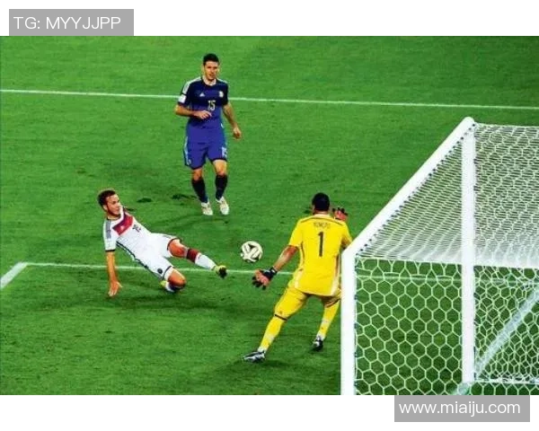 足球评论：广州足球队的防反得失